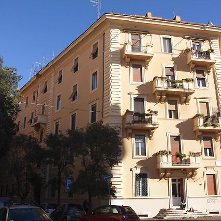 Il Melograno Holiday House Рим Екстериор снимка